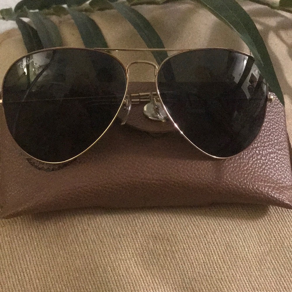 Ray ban Aviator sunglasses